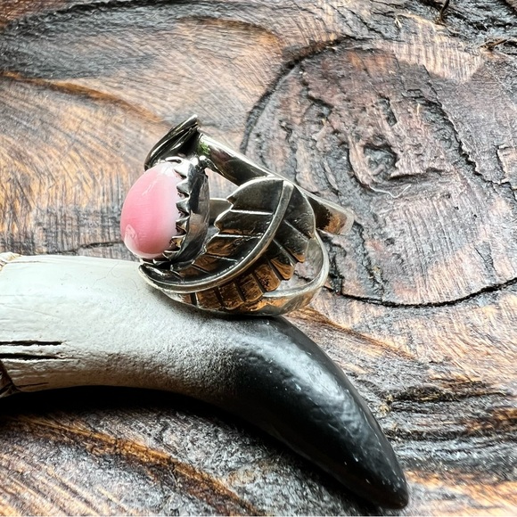 Queen Conch Wide Band Ring | 925 Sterling Silver | Leaf Detail | 7.75 - Picture 2 of 10